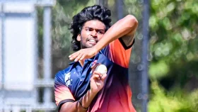 ১ ওভারে ৪৩ রান দিয়ে খরুচে বোলিংয়ের রেকর্ড