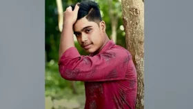 বেপরোয়া পিকআপের ধাক্কায় প্রাণ গেল শিক্ষার্থীর