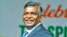 'টি-টোয়েন্টি থেকে ফিফটিতে' যাবেন প্রথম টেস্ট সেঞ্চুরিয়ান
