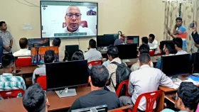 ডিজিটাল প্রশিক্ষণ পাবে জুলাই যোদ্ধাসহ ১ লাখ শিক্ষার্থী
