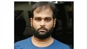 পুলিশের কাছ থেকে ছিনিয়ে নেওয়া সন্ত্রাসী সুমন ঢাকায় গ্রেপ্তার