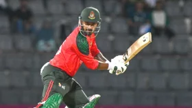 ২৭ বলে ফিফটিতে সাকিবকে ছাড়িয়ে রেকর্ড লিটনের