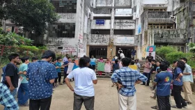 প্রক্টোরিয়াল বডির পদত্যাগসহ ৭ দফা দাবিতে চবিতে অবস্থান কর্মসূচি