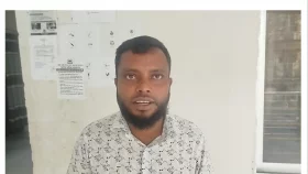 তালতলীতে ঘুষ ফেরত দিলেন ডাটা এন্ট্রি অপারেটর