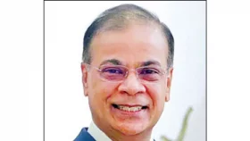 সিঙ্গাপুরের ৪৯তম ধনী আজিজ খান