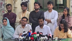 ভোটকেন্দ্র দূরে সরানোর অভিযোগ ভিপি পদপ্রার্থী কাদেরের