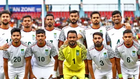 অগ্নিগর্ভ নেপাল থেকে জামালদের দ্রুত দেশে ফেরানোর চেষ্টা