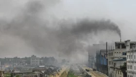 বায়ুদূষণে আজ ঢাকার অবস্থান কত?
