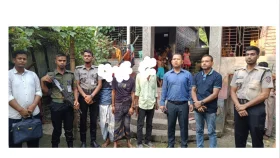 বরুড়ায় মোবাইল কোর্টের অভিযানে মাদকসহ গ্রেপ্তার ৩