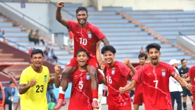 হামজারা না পারলেও সিঙ্গাপুরকে হারালো ফাহামিদুলরা
