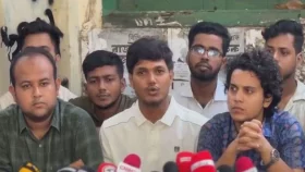আমি রিটার্নিং কর্মকর্তার অনুমতি নিয়েই ভোটকেন্দ্রে ঢুকেছি : আবিদ