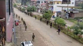 নেপালে কারফিউ ও জমায়েতে নিষেধাজ্ঞা, বিমান চলাচল বন্ধ