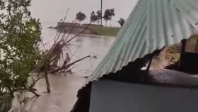 পদ্মার ভাঙনে একরাতেই বিলীন কুষ্টিয়ার সীমান্তঘেঁষা বিজিবি ক্যাম্প