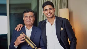 শুবমানকে গোপনে ক্রিকেট শেখাতেন বাবা; হয়েছিল বাজে অভিজ্ঞতাও
