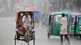 বৃষ্টি বেড়ে কমবে তাপমাত্রা