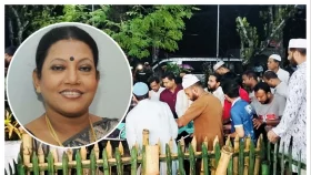 বাবা-মায়ের কবরে শায়িত হলেন ফরিদা পারভীন
