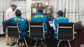 সিরাজগঞ্জ সরকারি কলেজে দুদকের অভিযান