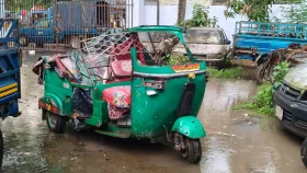 হবিগঞ্জে অটোরিকশা উল্টে নিহত ১