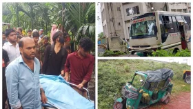 বাস-অটোরিকশা সংঘর্ষে নিহত ৩, আছেন কর্নেল অলির ভাগ্নি-পুত্রবধূও
