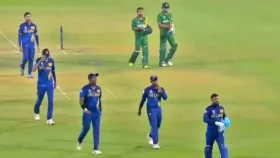 হ্যান্ডশেক না করা বিতর্ক হয়েছিল বাংলাদেশের ম্যাচেও &nbsp;