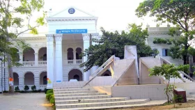 তিন দফা মানা না হলে অনশন চালিয়ে যাওয়ার ঘোষণা