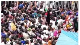 সদরপুরে&nbsp;১০ টাকায় ইলিশ নিতে এসে নাজেহাল