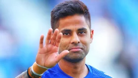 'রাজনৈতিক বক্তব্য দেয়ায়' সূর্যকুমারের শাস্তি দাবি পাকিস্তানের