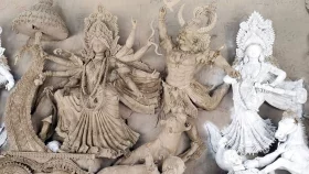গাজীপুরে প্রতিমা ভাঙচুর