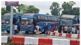 ঢাকা-আরিচা মহাসড়কে সেলফি বাস চলাচলে প্রশাসনের ৮ শর্ত