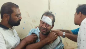 জমি নিয়ে বিরোধে আইনজীবীকে মারধরের অভিযোগ
