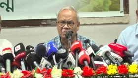 বিশ্ববিদ্যালয় এতিমখানা নয়, খাট দিয়ে ফলাও করে প্রচার চালাবে