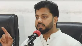 বিসিবি ঘেরাওয়ের হুমকি বিএনপি নেতা ইশরাকের