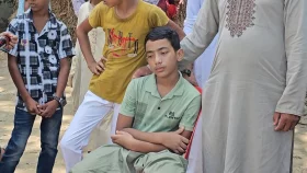 বাবা রেখে যাওয়া ১০ টাকা এখন ছেলের একমাত্র স্মৃতি
