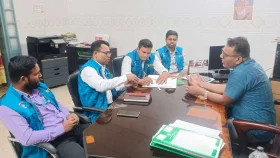 ময়মনসিংহ জেলা পরিষদ কার্যালয়ে দুদকের অভিযান