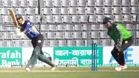ঢাকার কাছে ৭১ রানে হারলো চ্যাম্পিয়ন রংপুর