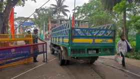 আখাউড়া স্থলবন্দরে ৬ দিন বন্ধ থাকবে আমদানি-রপ্তানি