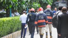 নয়াদিল্লির ৩ শতাধিক স্কুলে বোমা হামলার হুমকি