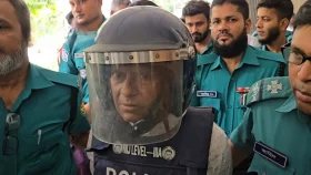 দুদকের মামলায় এবার গ্রেপ্তার সাবেক বিচারপতি মানিক