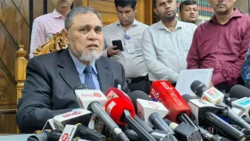 প্রযুক্তির সহায়তায় ভোট দিতে পারবেন প্রবাসীরা: সিইসি
