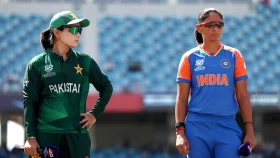 নারী বিশ্বকাপেও পাকিস্তানিদের সাথে হাত না মেলাতে ভারতীয় দলকে নির্দেশ