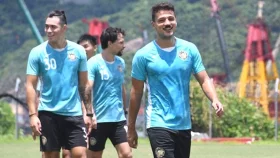 হামজাদের বিপক্ষে হংকং দলে নেইমারের সতীর্থ