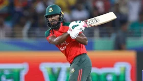 &lsquo;এতদিন ক্রিকেট খেলেও বোঝে না কোনটা আউট আর কোনটা আউট না&rsquo;