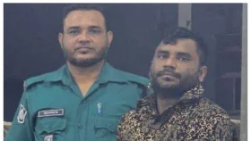 নিকুঞ্জে চাঁদাবাজির অভিযোগ স্বেচ্ছাসেবক দলের নেতা আটক