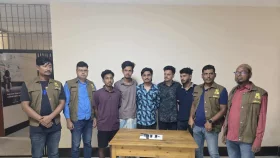 শ্রীপুরে বিদেশি পিস্তল ও গুলিসহ গ্রেপ্তার ৫&nbsp;