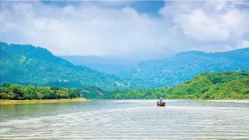 সৃষ্টির বৈচিত্র্যে স্রষ্টার মহিমা