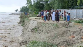 একদিনে ভিটা হারিয়েছে ৫০ পরিবার