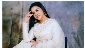 ক্যারিয়ারের দুই দশকে রুনা খান