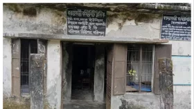 ঝালকাঠির কমিউনিটি ক্লিনিকে একসঙ্গে ৭ সাপ! আতঙ্কে স্বাস্থ্যকর্মীরা