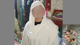 দিনে কাপড়ে সেলাই রাতে ইয়াবা বিক্রি&nbsp;