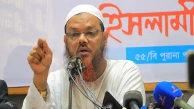 কুরআন অবমাননার দায়ে ফয়জুল করিমকে লিগ্যাল নোটিশ